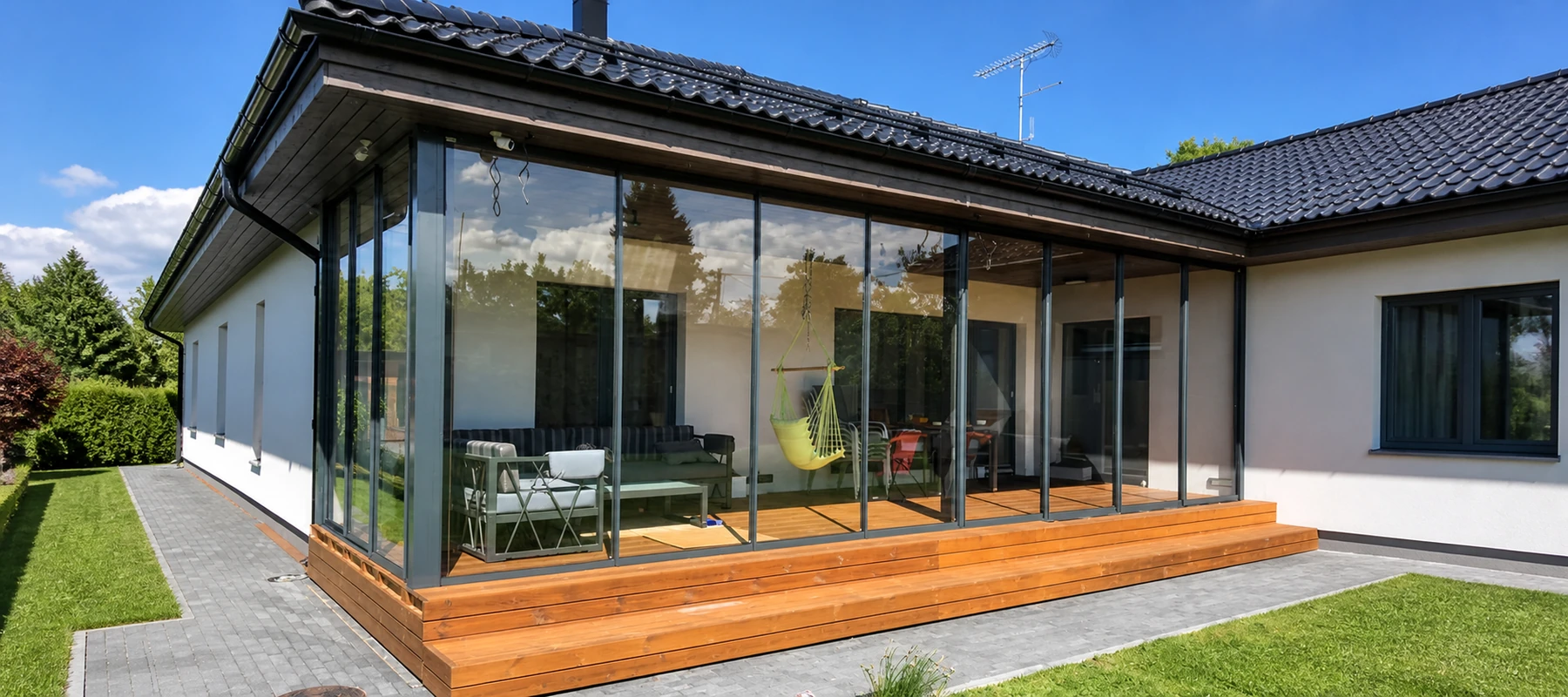 Isıcamlı katlanır cam balkon uygulaması